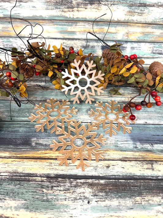 Snowflake Acrylic Stencil for Creative Art Projects. Bleaching stencil. Winter stencil. Woodworking template.