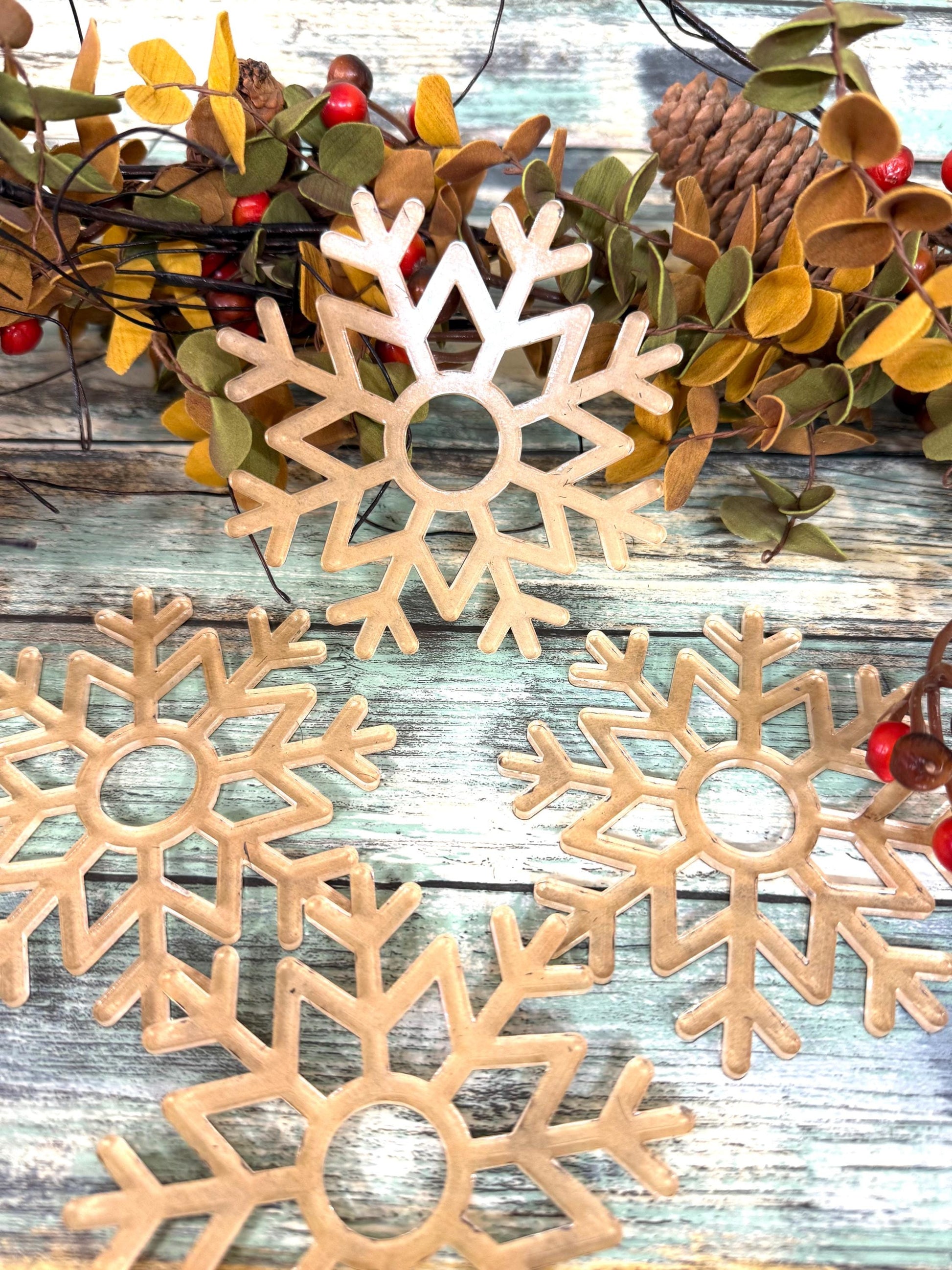 Snowflake Acrylic Stencil for Creative Art Projects. Bleaching stencil. Winter stencil. Woodworking template.