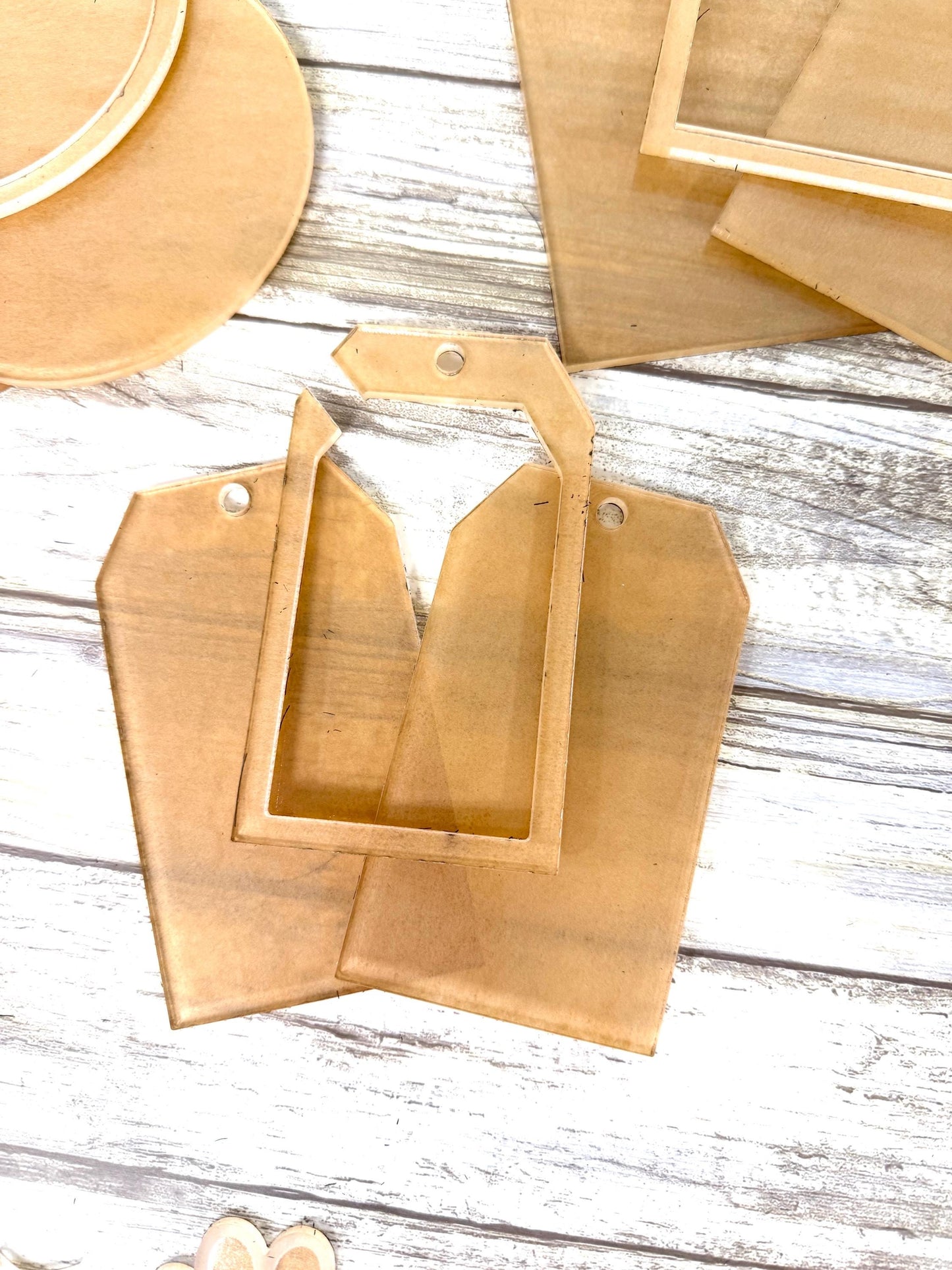 DIY Christmas Shaker snow globe ornament KITS Acrylic blanks shapes. DIY ornaments. Acrylic shapes for crafts.