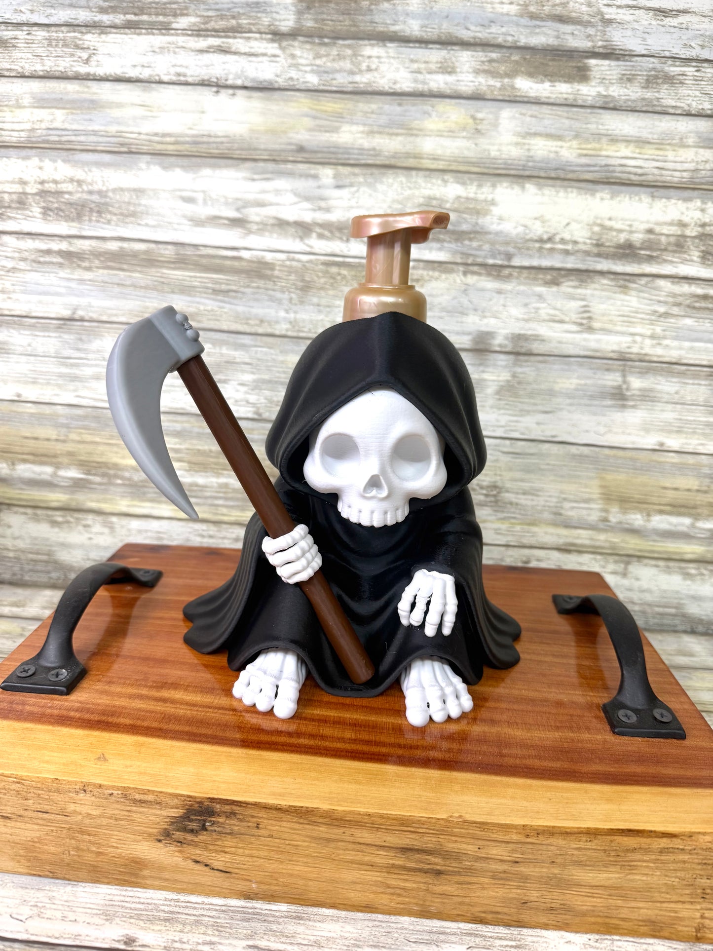3D Horror character soap holder. Ready to ship.