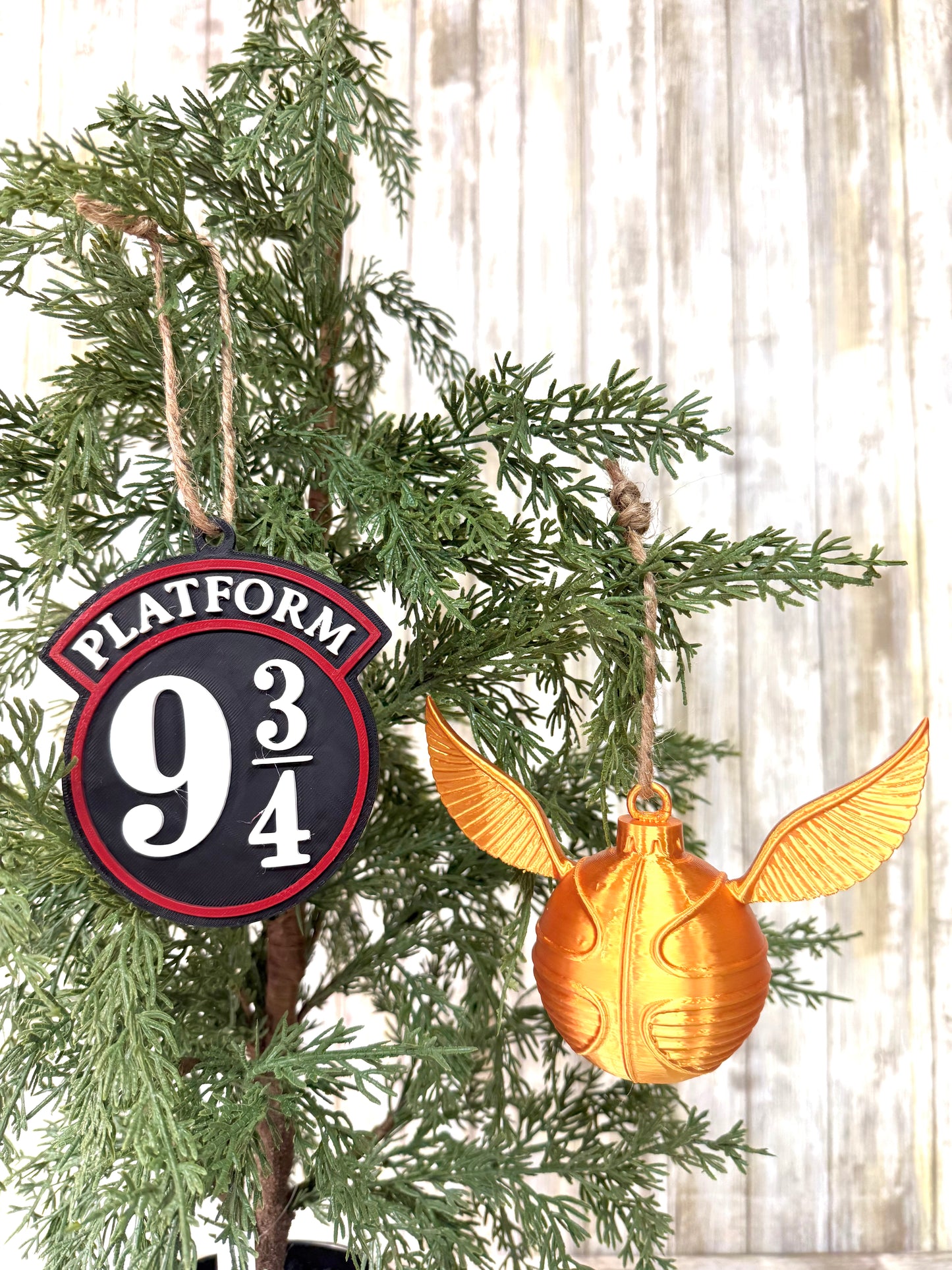 HP platform or snitch ornament 3D printed.