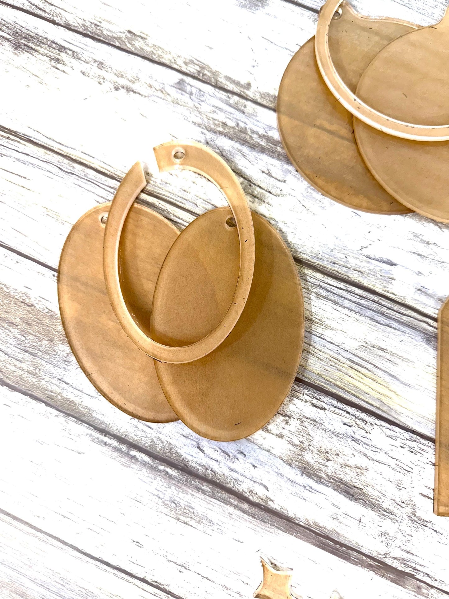 DIY Christmas Shaker snow globe ornament KITS Acrylic blanks shapes. DIY ornaments. Acrylic shapes for crafts.