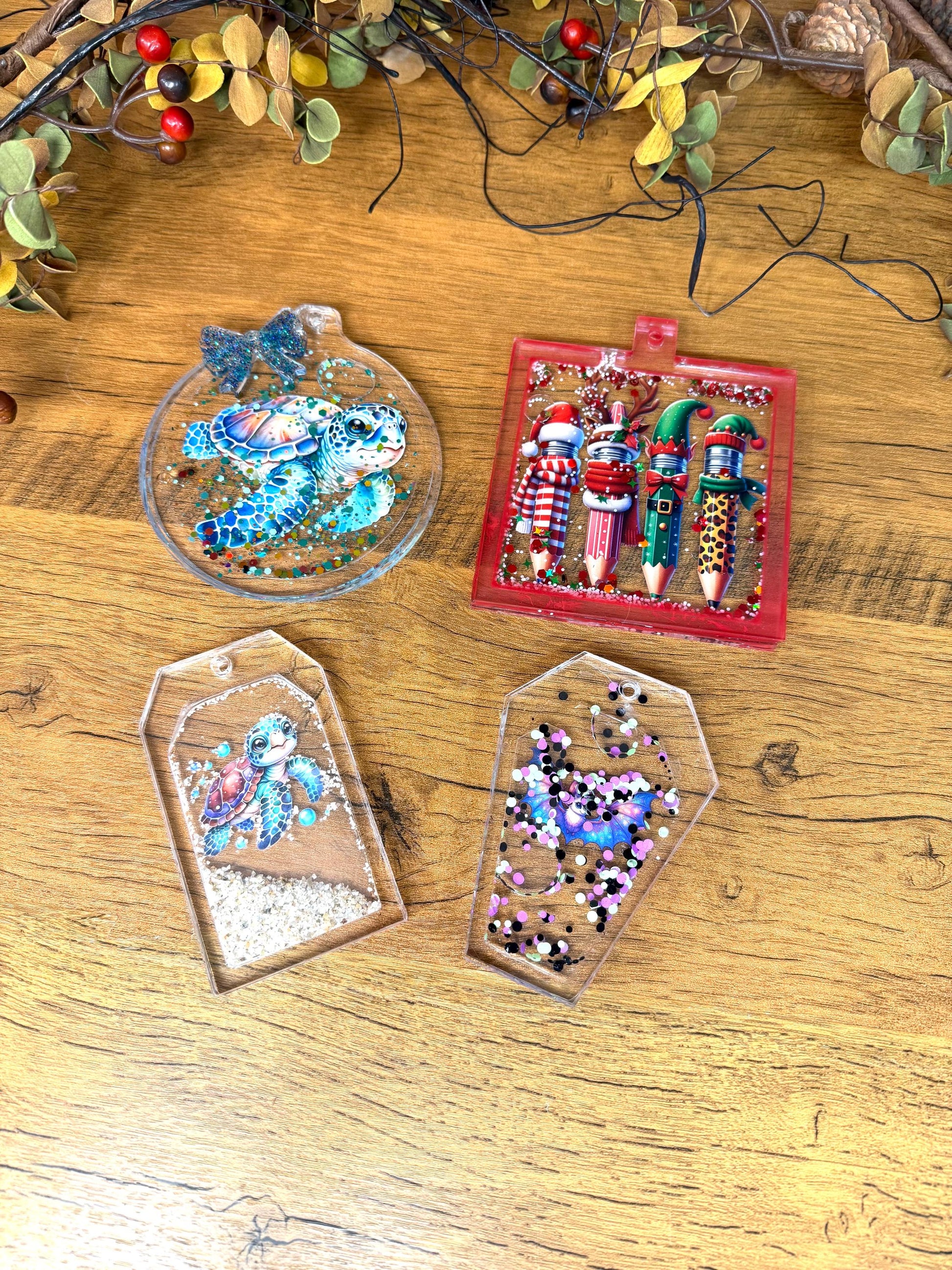 DIY Christmas Shaker snow globe ornament KITS Acrylic blanks shapes. DIY ornaments. Acrylic shapes for crafts.