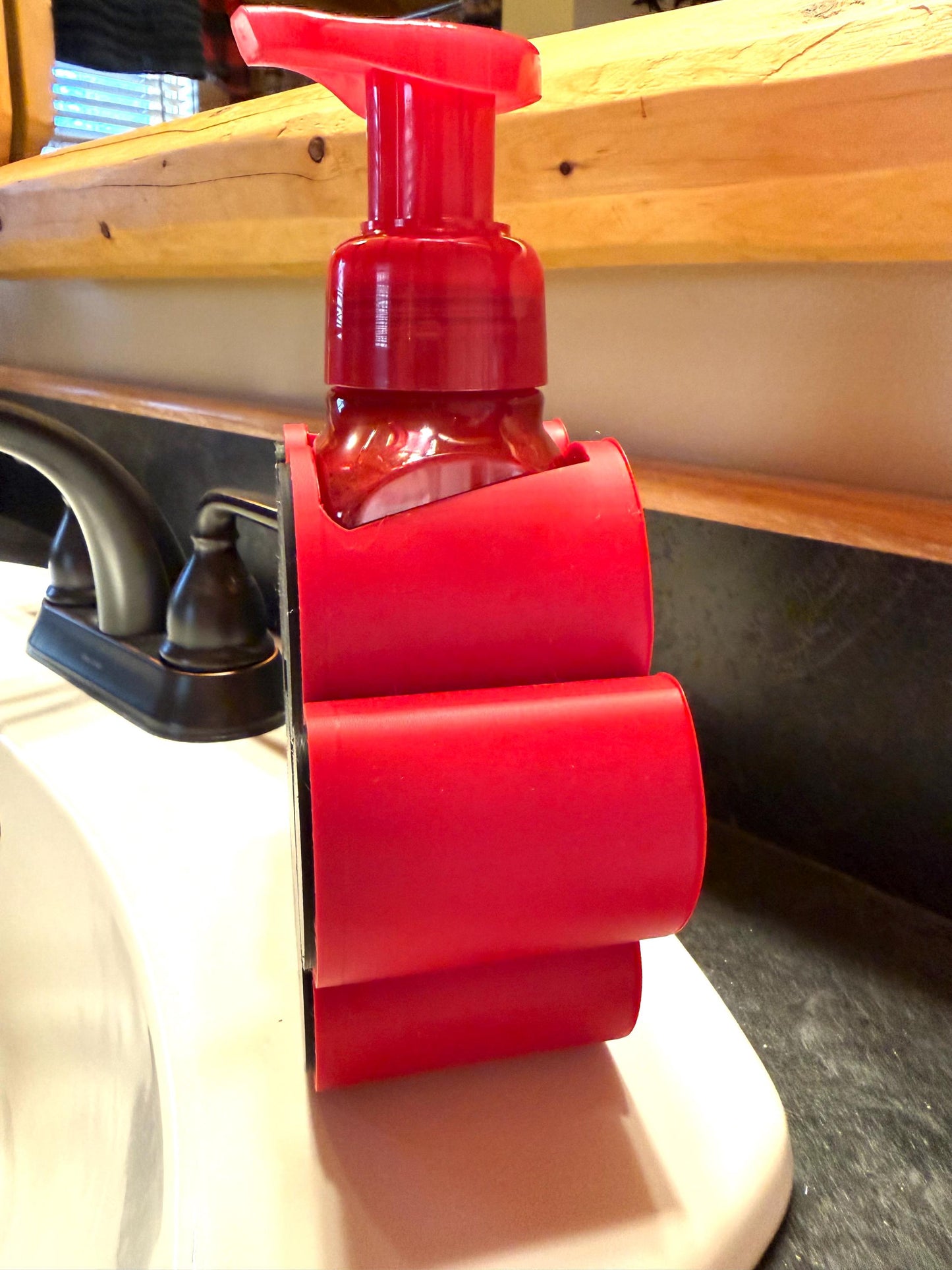 3D Dog paw soap holder for Body Works Soaps. Ready to ship.