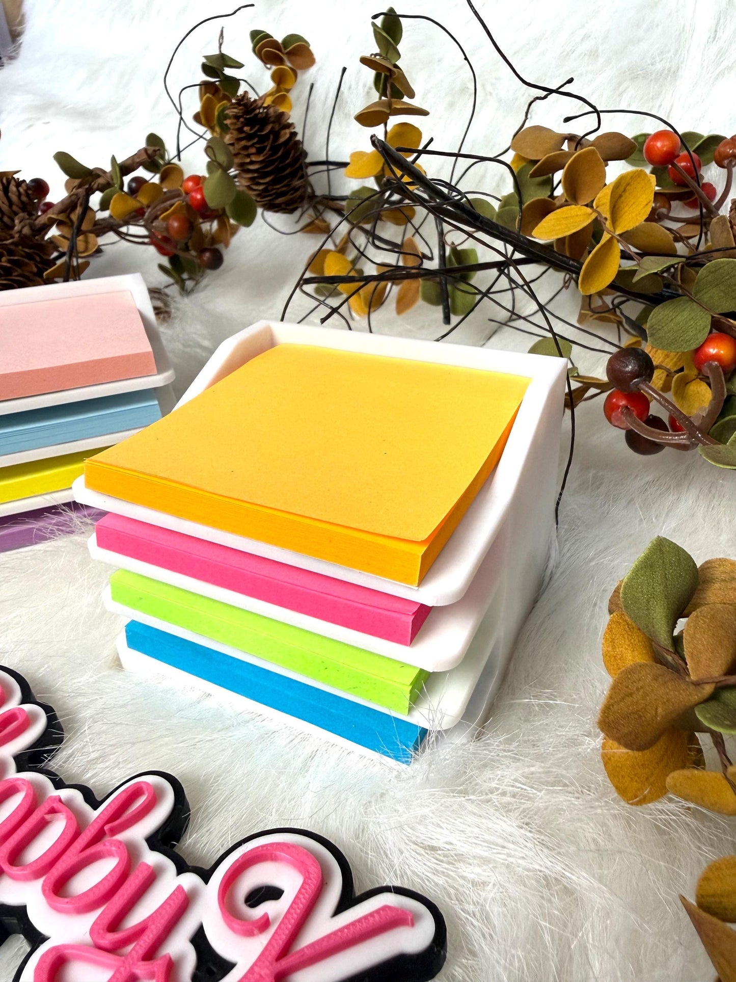 3D stick note holder for office desk decoration. Ready to ship.