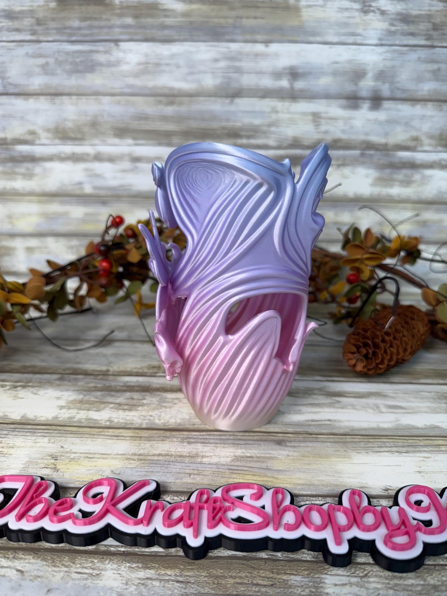 3D Ombre dried flower fairy vase decoration. Ready to ship.