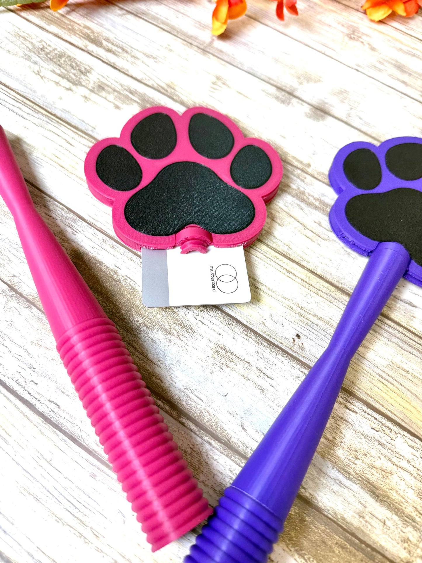 3D Tap to Pay Dog Paw wand. Ready to ship.