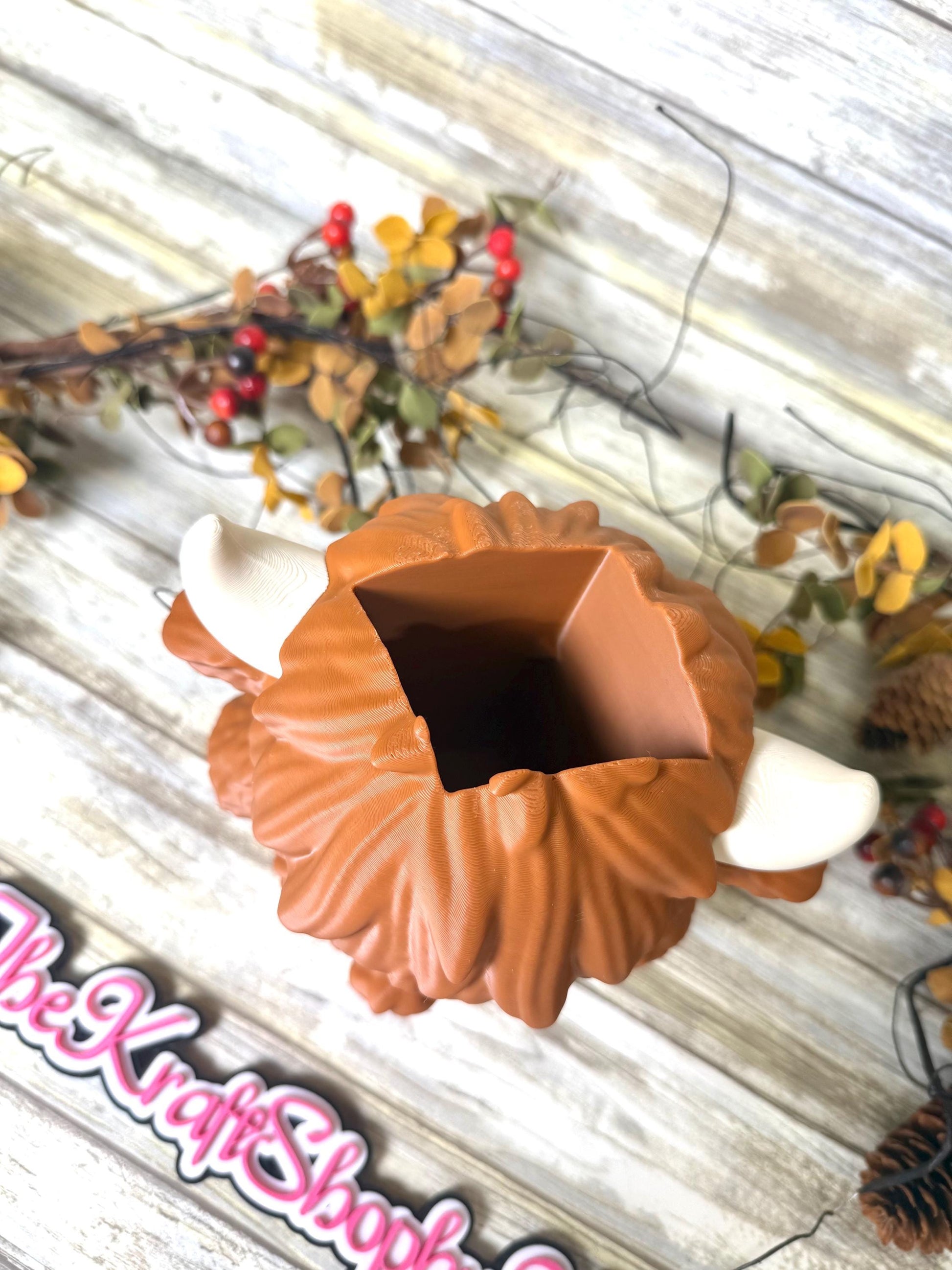3D Highland cow soap holder. Ready to ship.