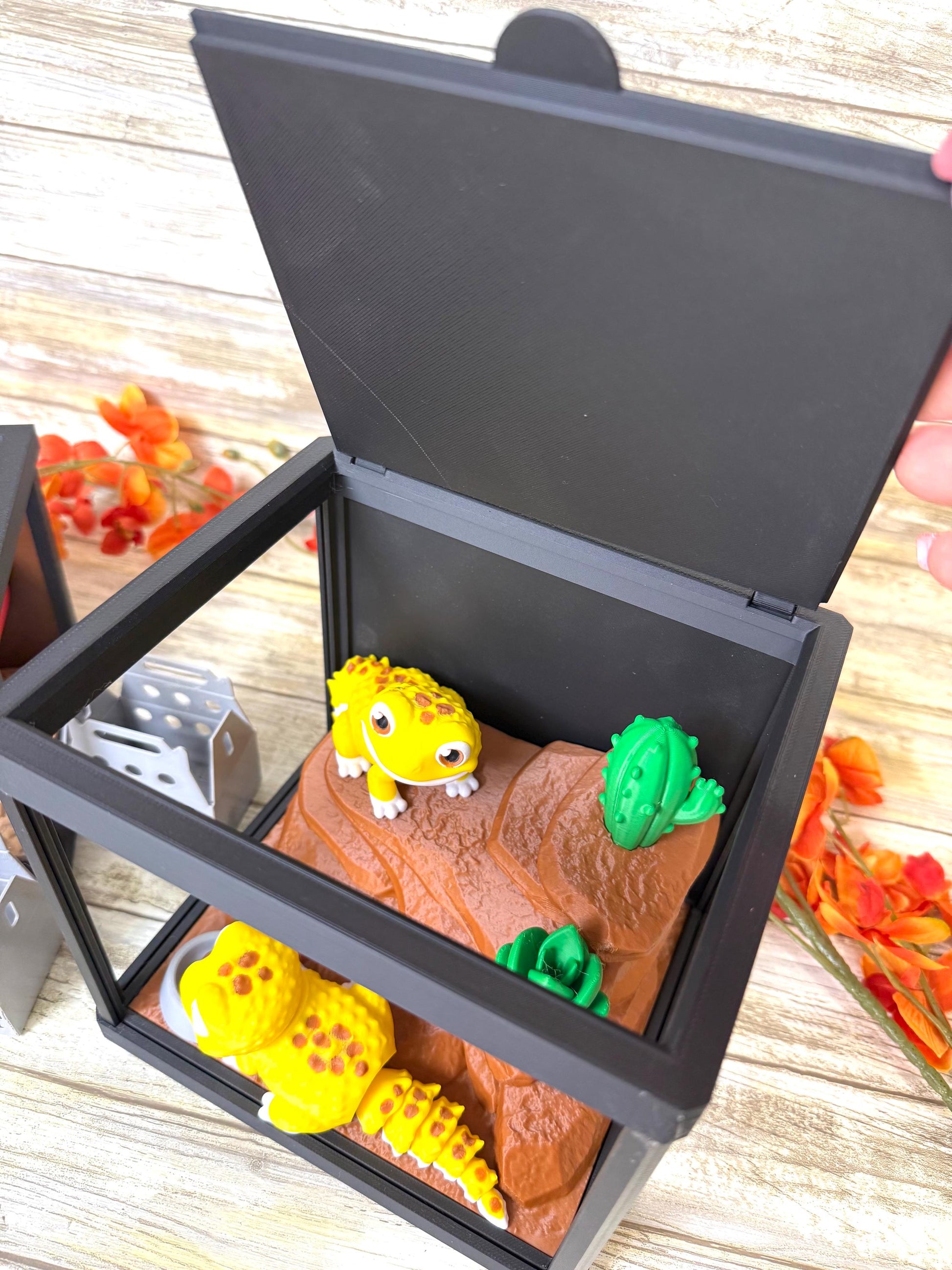 3D Hamster or Gecko cage terrarium Ready to ship.