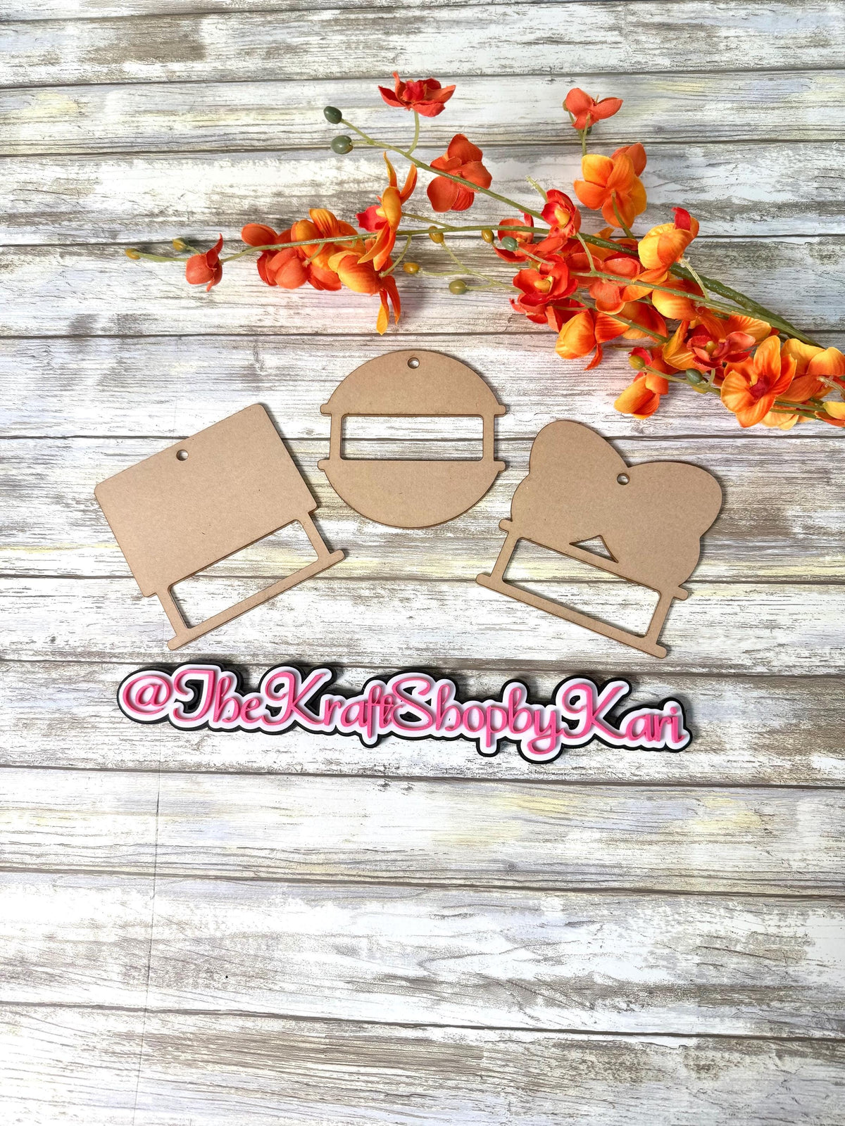 Acrylic hair tie keychain blanks . DIY project Acrylic keychain blanks. Acrylic shapes for crafts.